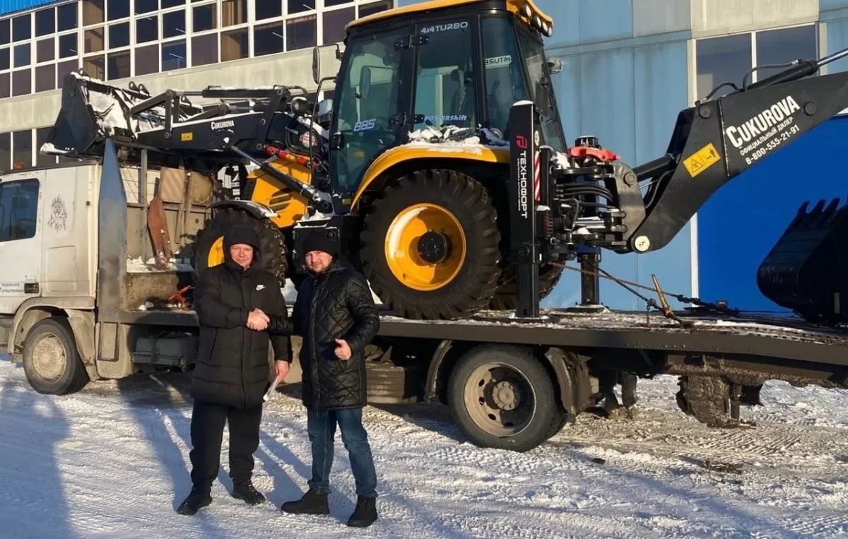 CUKUROVA 885 в максимальной комплектации уезжает трудиться в г.Стерлитамак.